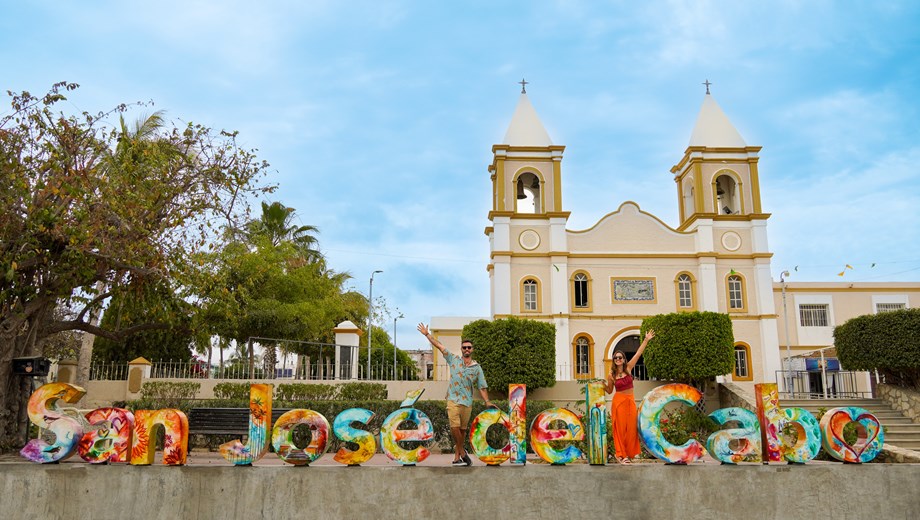 Paseo por la Ciudad de Los Cabos + El Arco