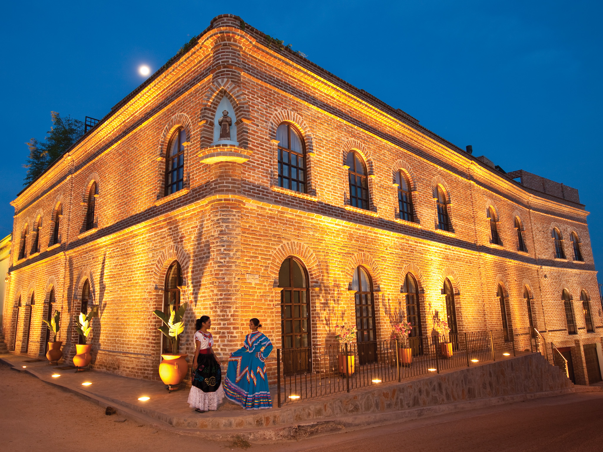 Todos Santos Magic Tour