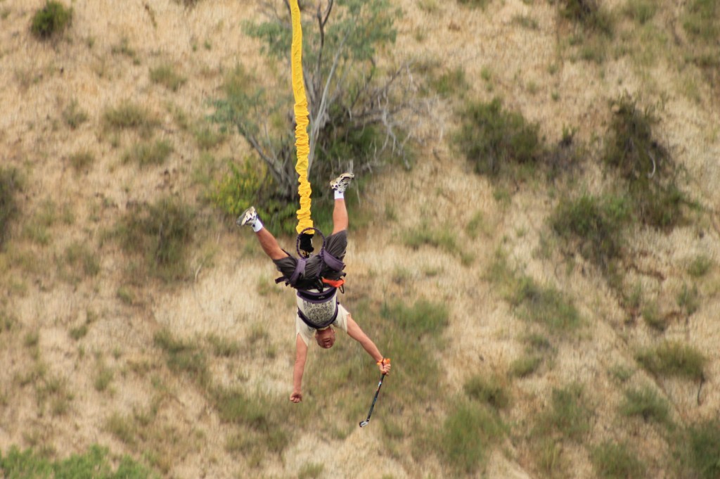 Bungee Bombers Jump