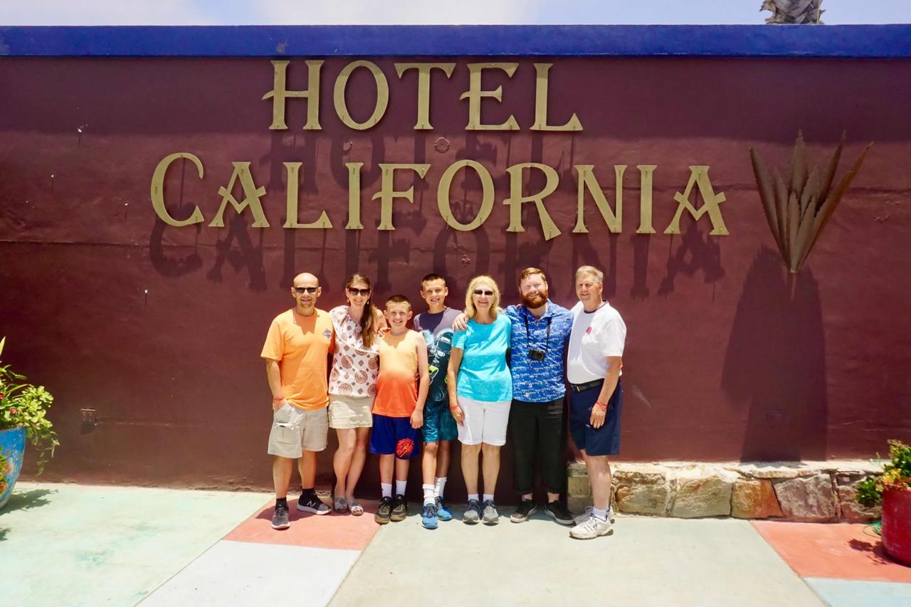 Bahia Santa Cruz Tour