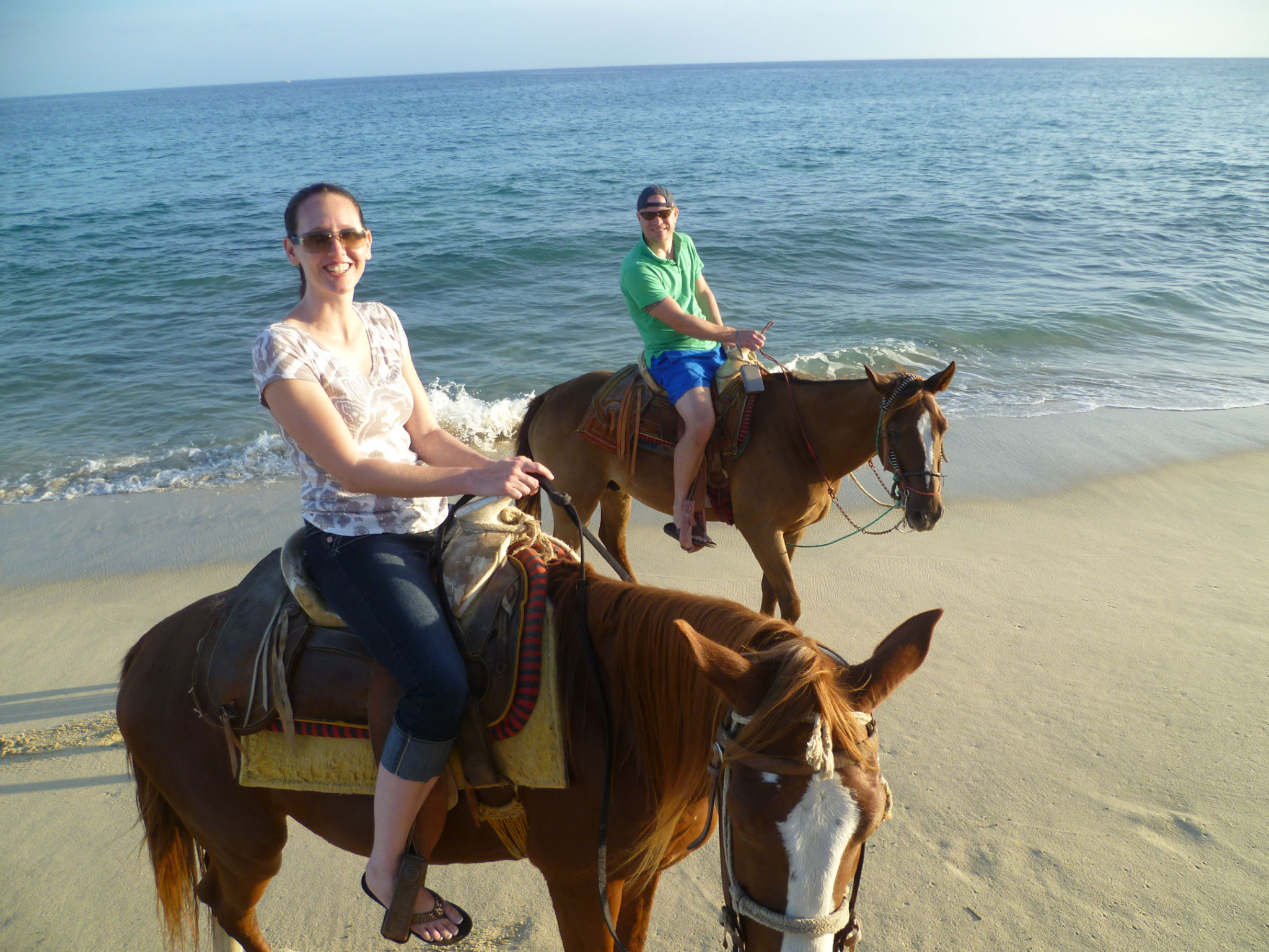 Combo ATV y Caballo en la Playa