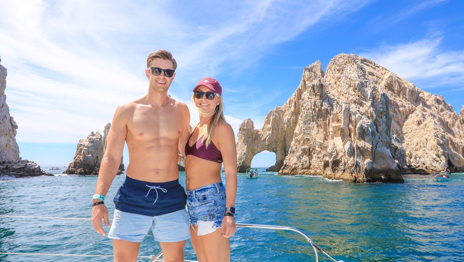 Luxury Sailing in Cabo