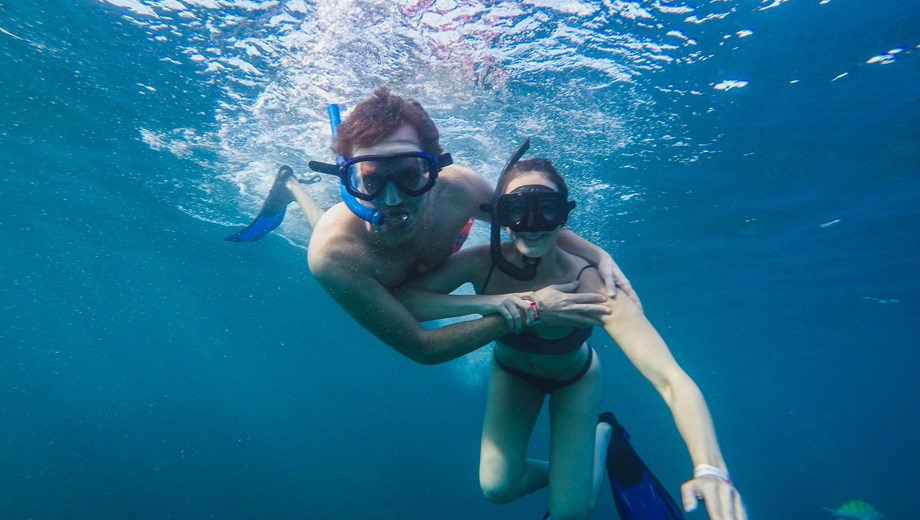 Luxury Two-Bay Snorkel