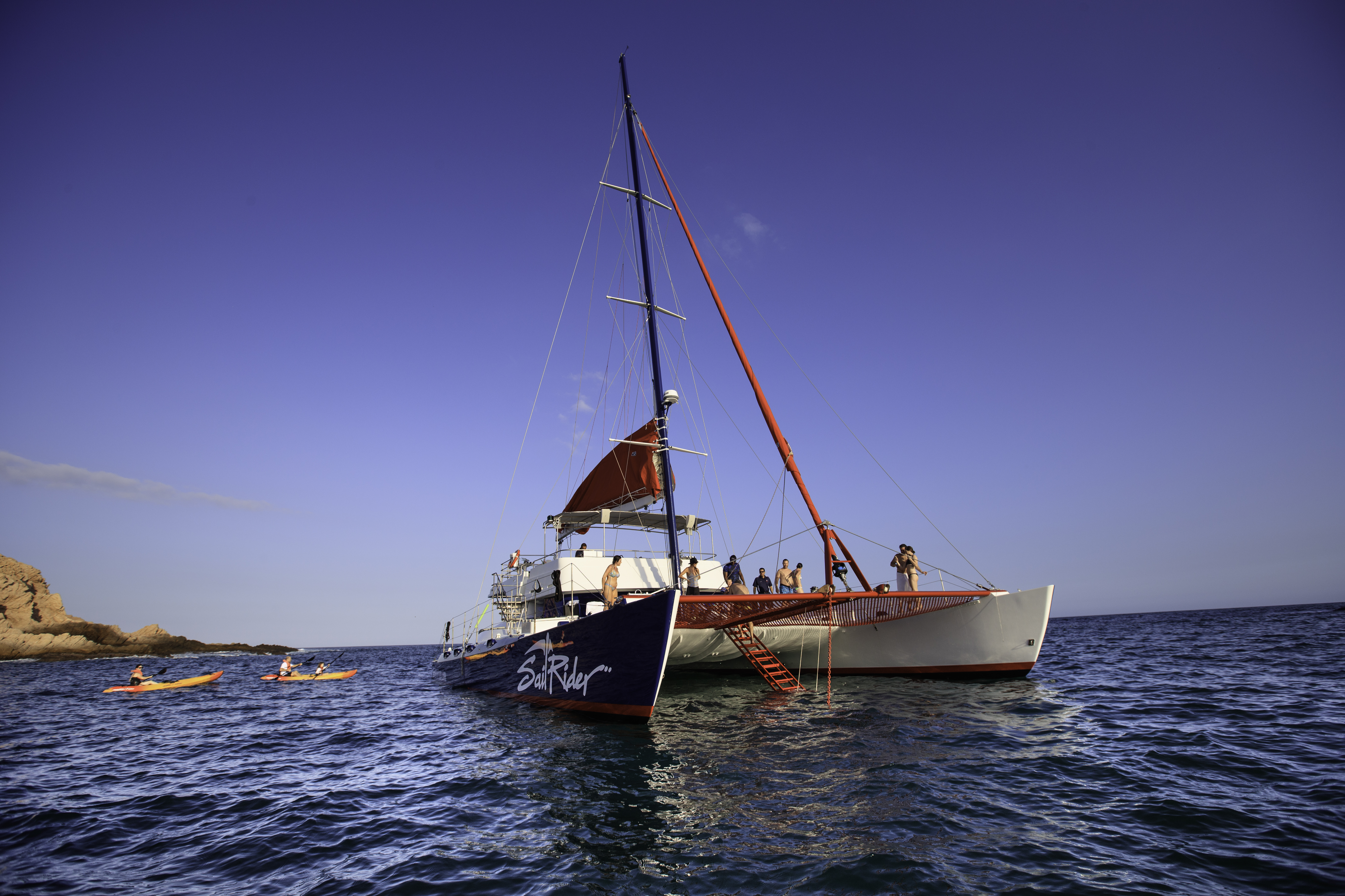 Snorkel Lunch & Sailing 
