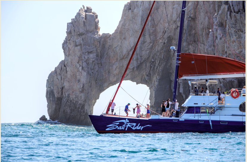 Snorkel Lunch & Sailing 