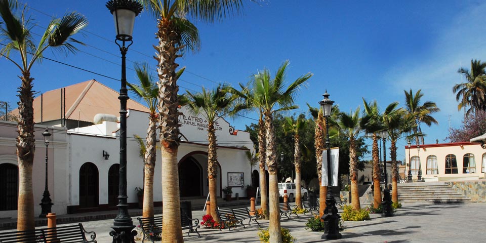 Jeep Tour to Todos Santos