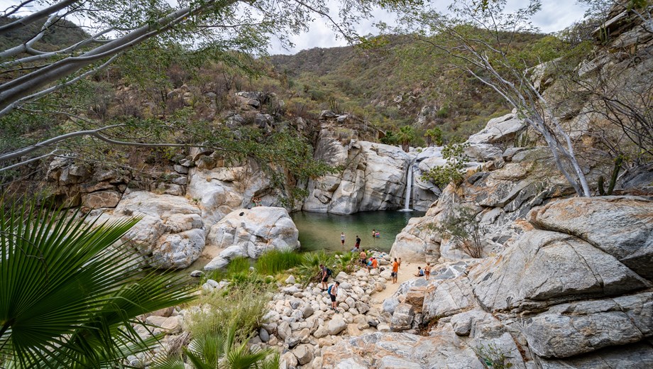Hiking to the Fox Canyon