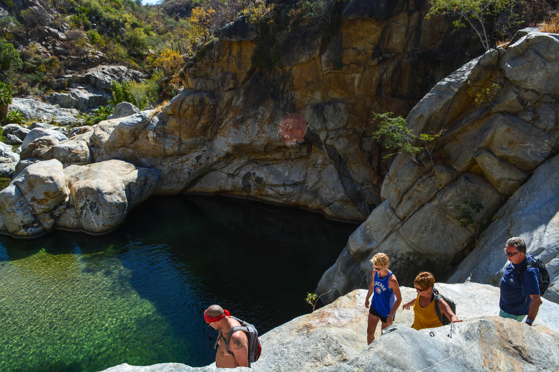 Hiking to the Fox Canyon 