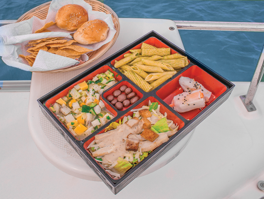 Luxury Sailing & Snorkeling Isla Mujeres