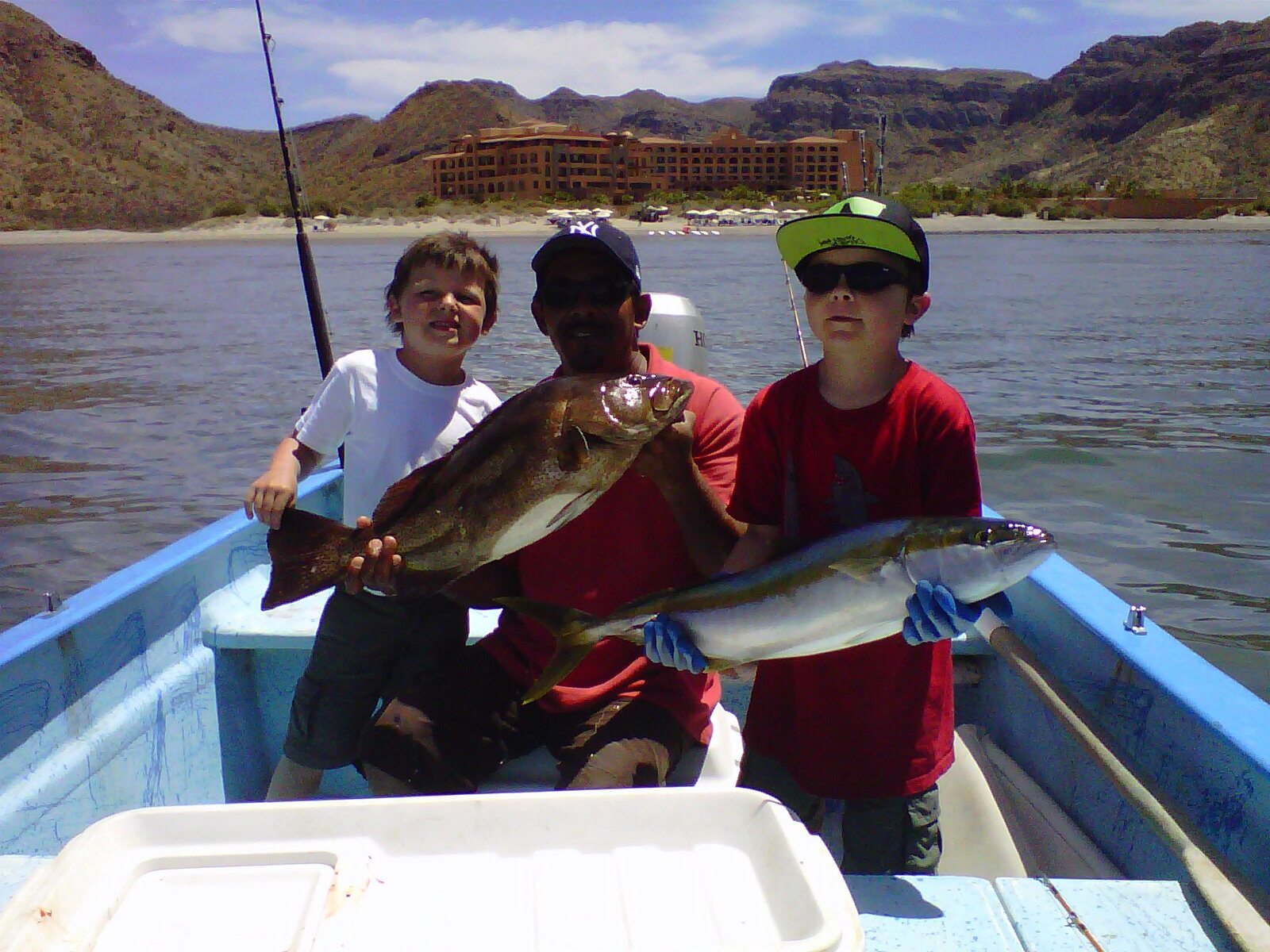 En panga por las islas de Loreto