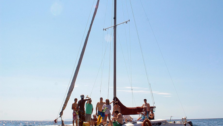 Island Snorkel By Catamaran