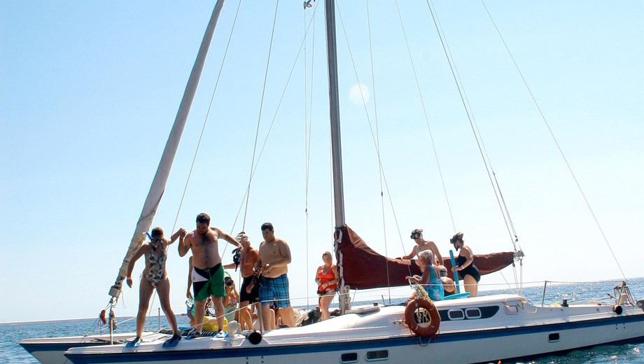 Island Snorkel By Catamaran