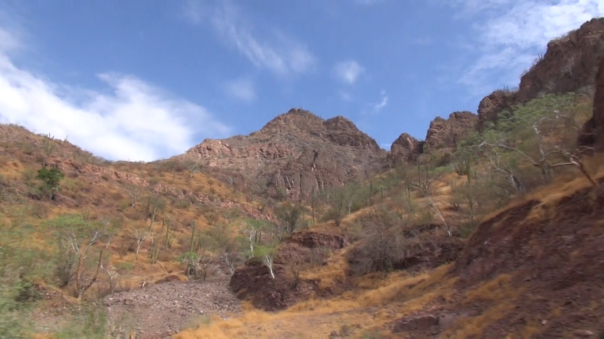 Adventure Hiking Tabor Canyon