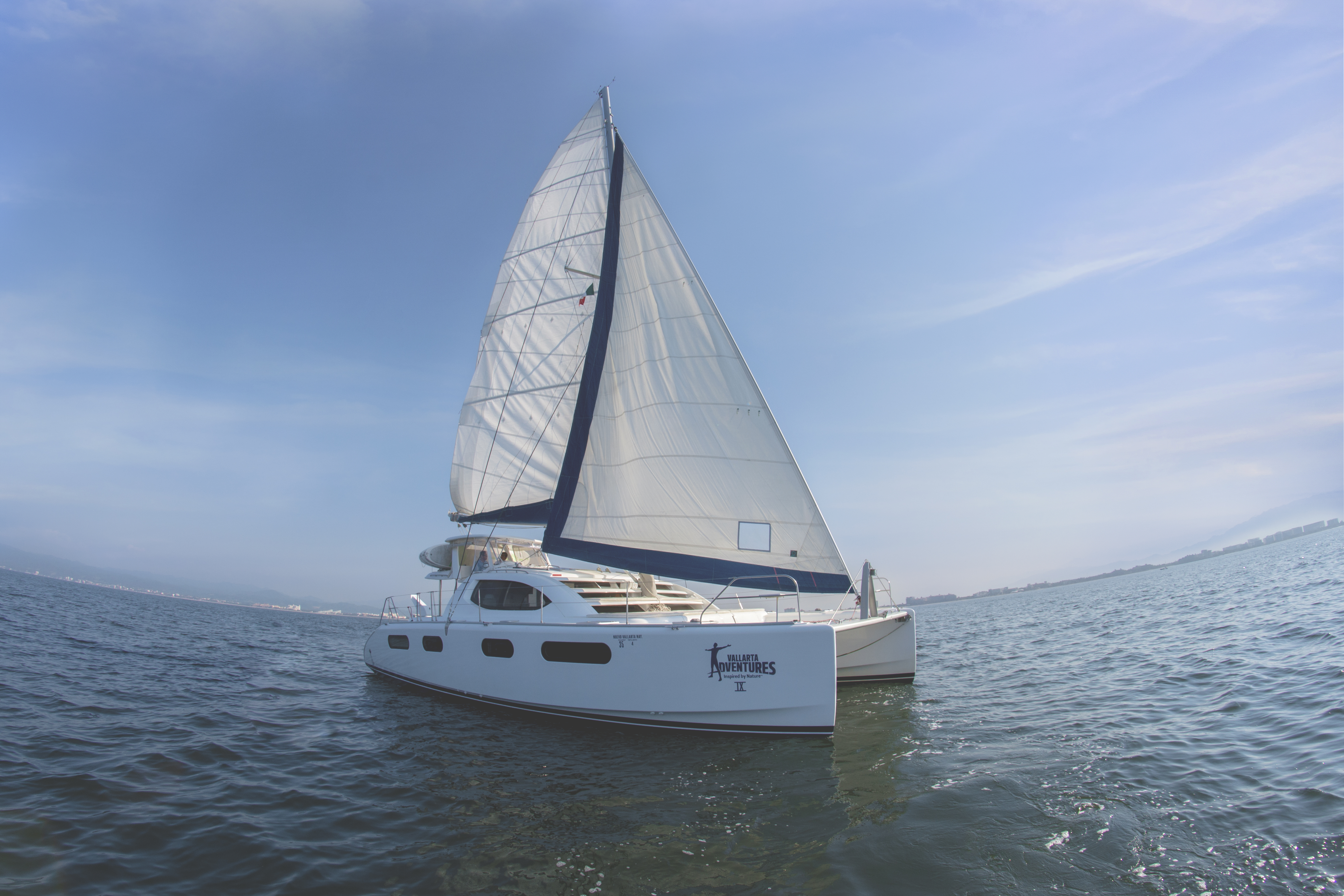 Leopard 47" Luxury Yacht | 30 pax max