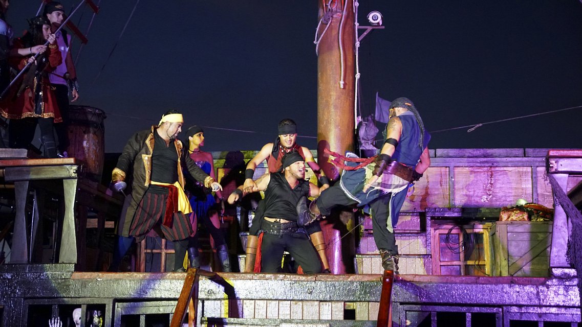 Piratas de la Bahia Premium