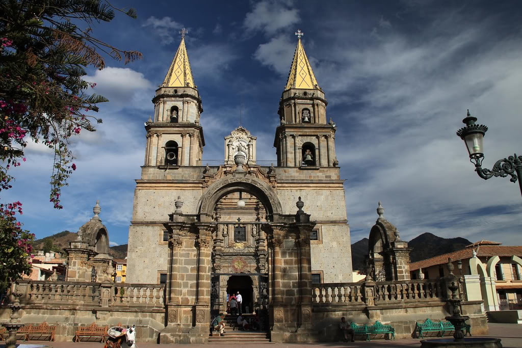 Tour Mascota and Talpa 