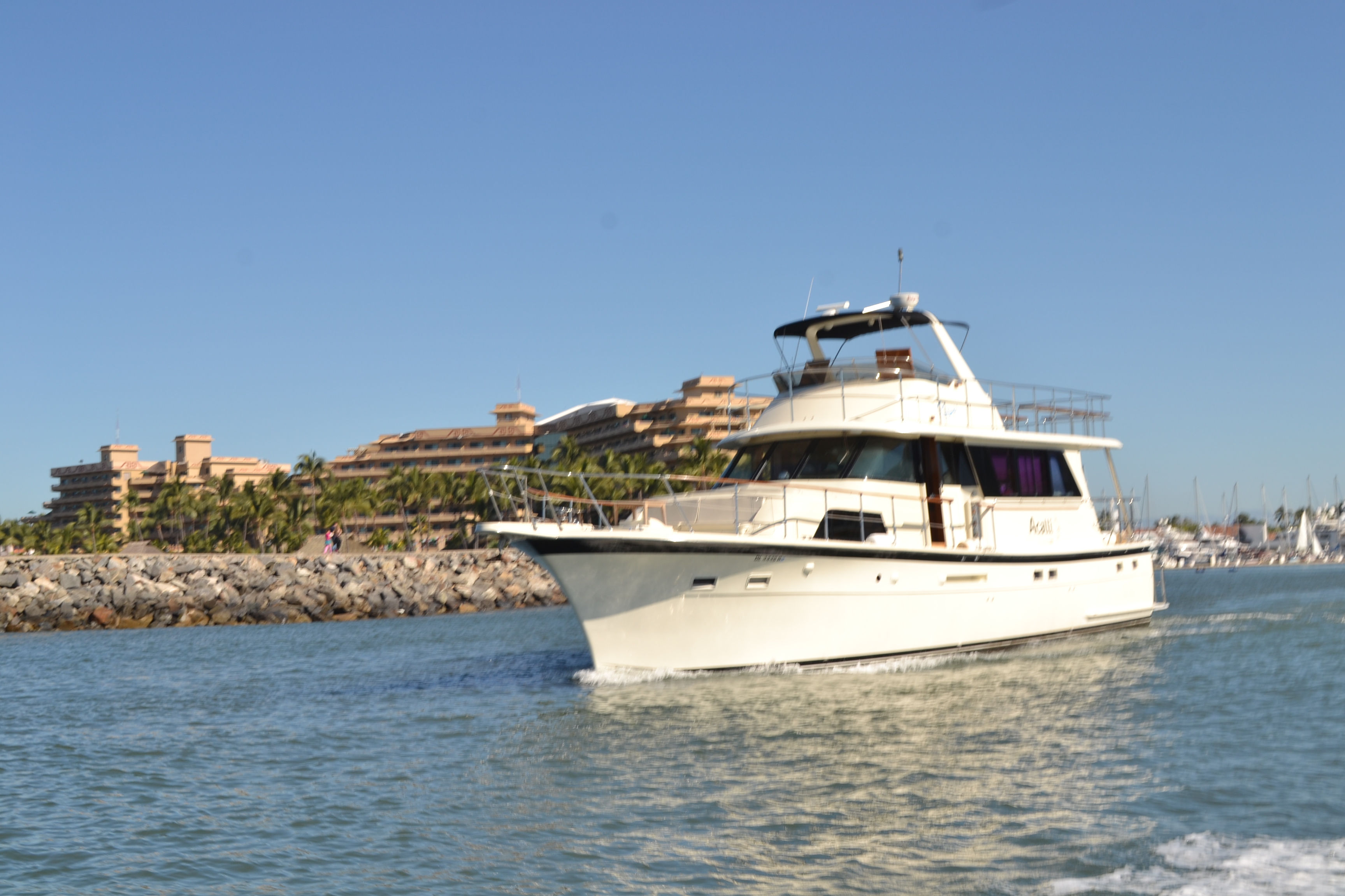 Florero 58" Delux | 16 pax max