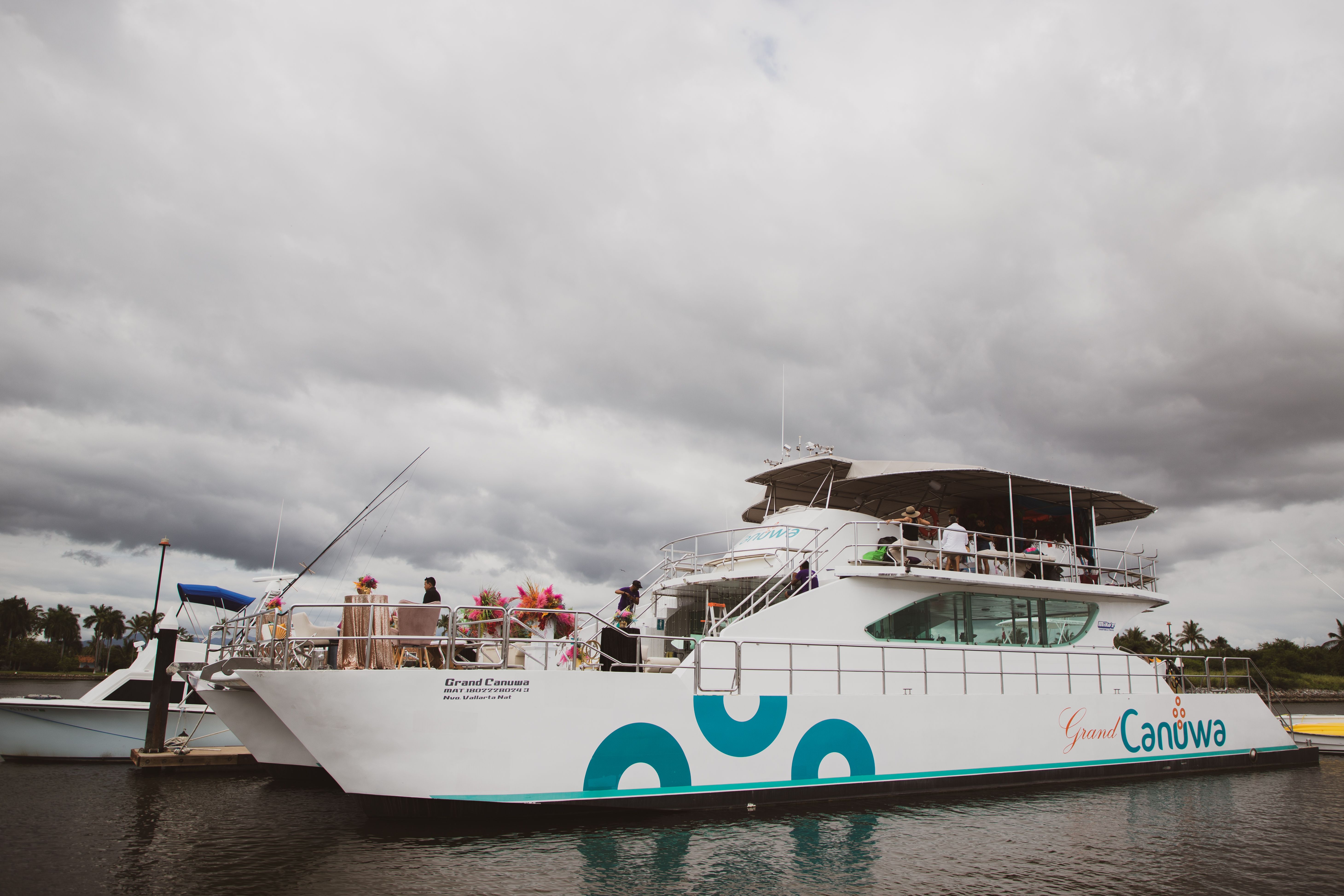 Grand Canuwa 90" | 50 pax max